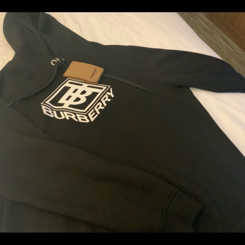 Burberry men’s hoodie size large